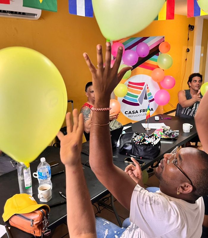 Atención humanitaria LGBT